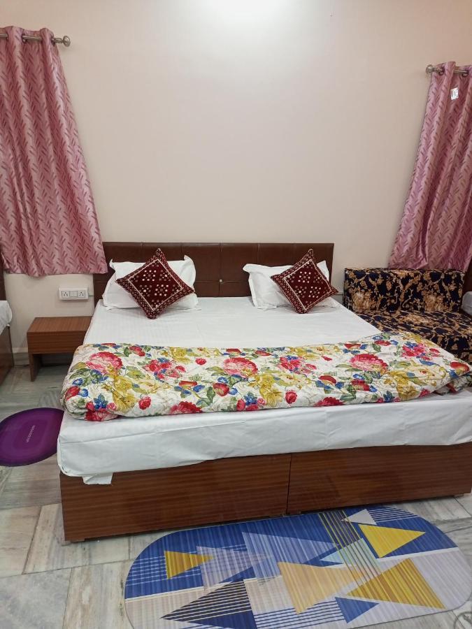 Aashirwad Residency Bed and Breakfast Ujjain Exteriör bild